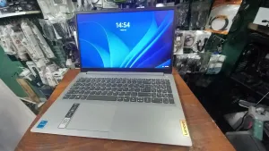 LENOVO İdeapad 1i i3, 16gb ram 15" - 15IAU7